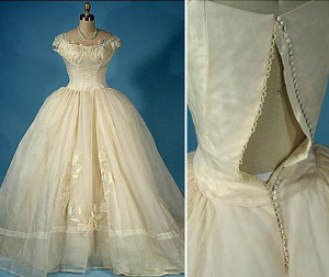 wedding dress historical