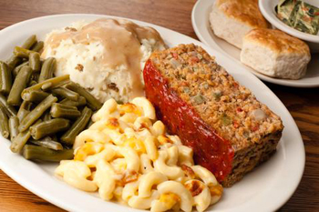 Cracker Barrel's meat loaf with mashed potatoes, green beans and mac and cheese