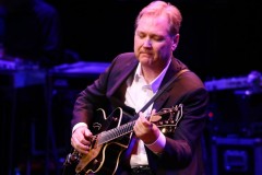 Steve Wariner performs at the 2019 Musicians Hall of Fame Concert. Photo by Pete Collins