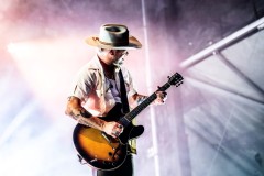 Bear-Rinehart-Needtobreathe.jpg-3-Medium