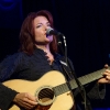 roseanne-cash-performs-at-the-americana-music-festival-2013-photo-by-sundel-perry-photography