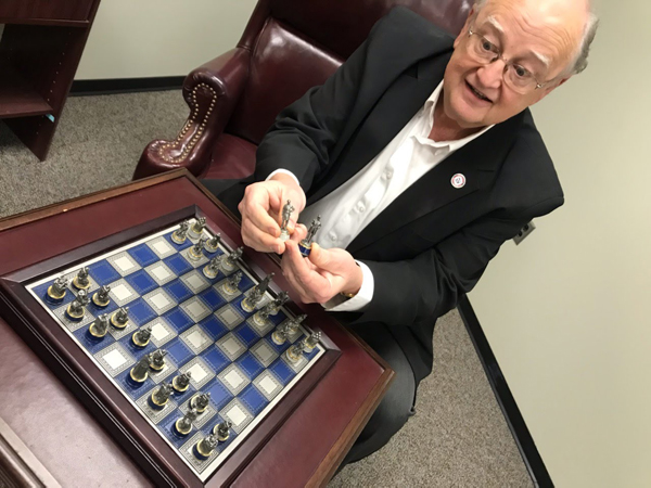 Organizers seek to reestablish local chess club, Local News