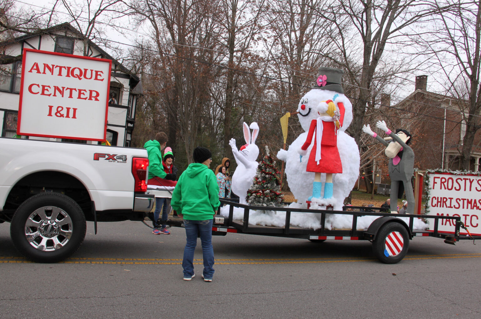 Photos From the 2023 Murfreesboro Christmas Parade The Murfreesboro Pulse